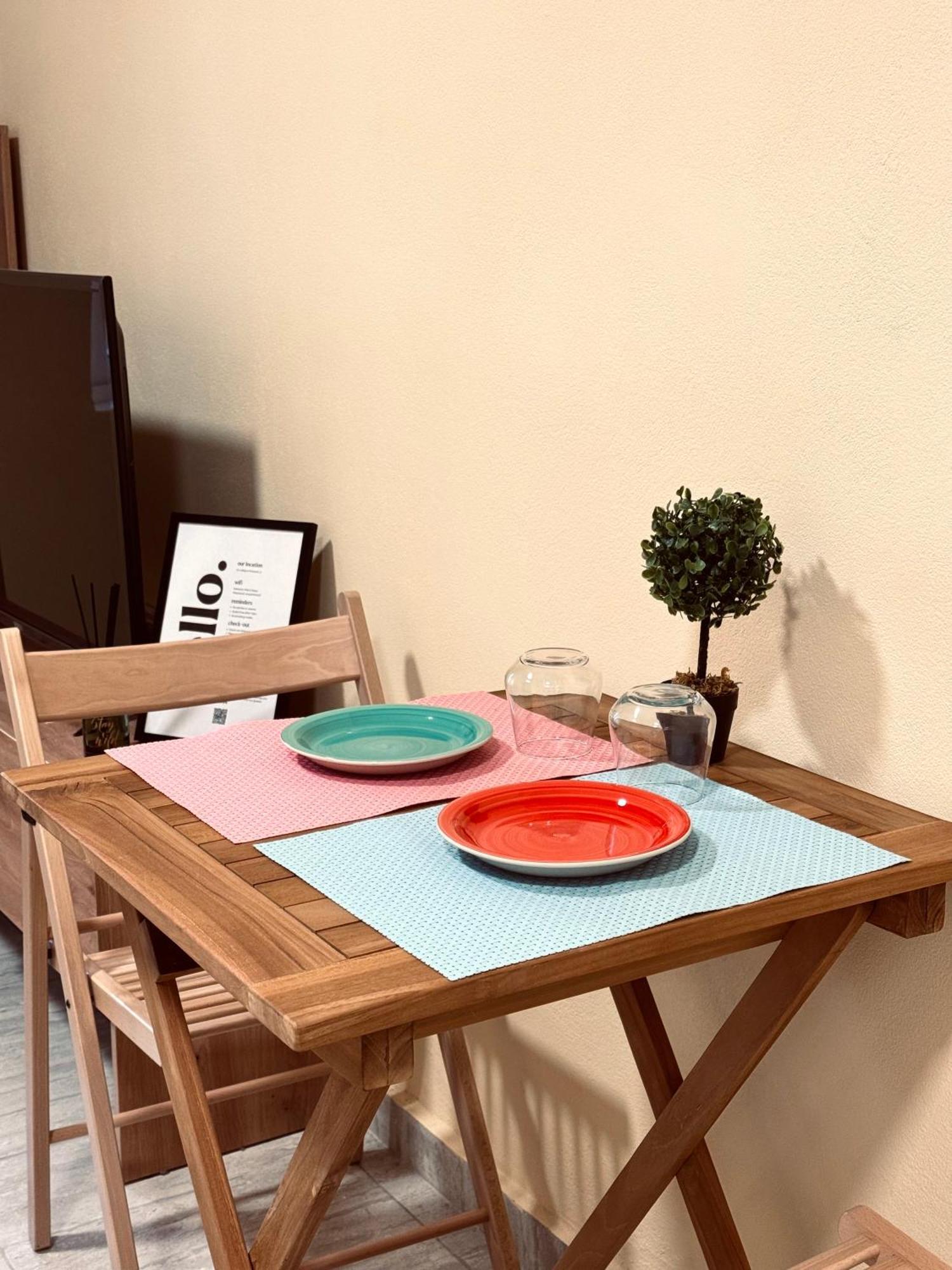 Urban Apartment In Blloku Tirana Kültér fotó